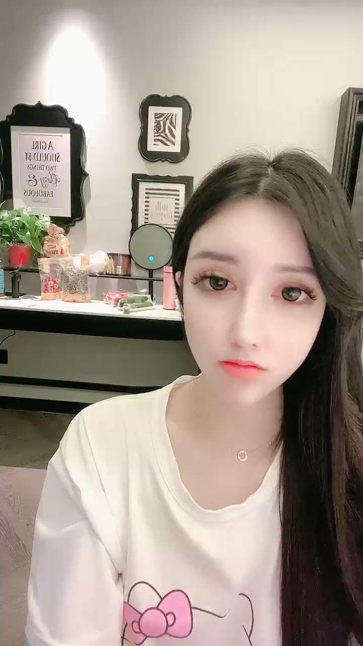 硬核超级重磅！终于等到女神开收费了~几十万人追踪的网红小姐姐【yoki】我靠！无数次幻想的大毛逼~精都射绝了5