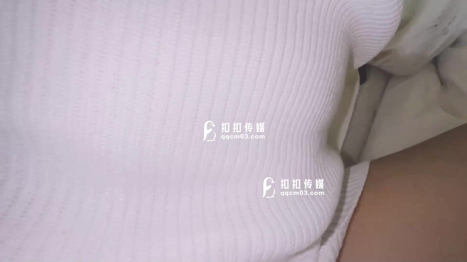 青春靓丽校花极下海美少女 ▌小敏儿▌下药迷奸暗恋的女同学 爆肏窄裙嫩穴 神情游离内射灌精