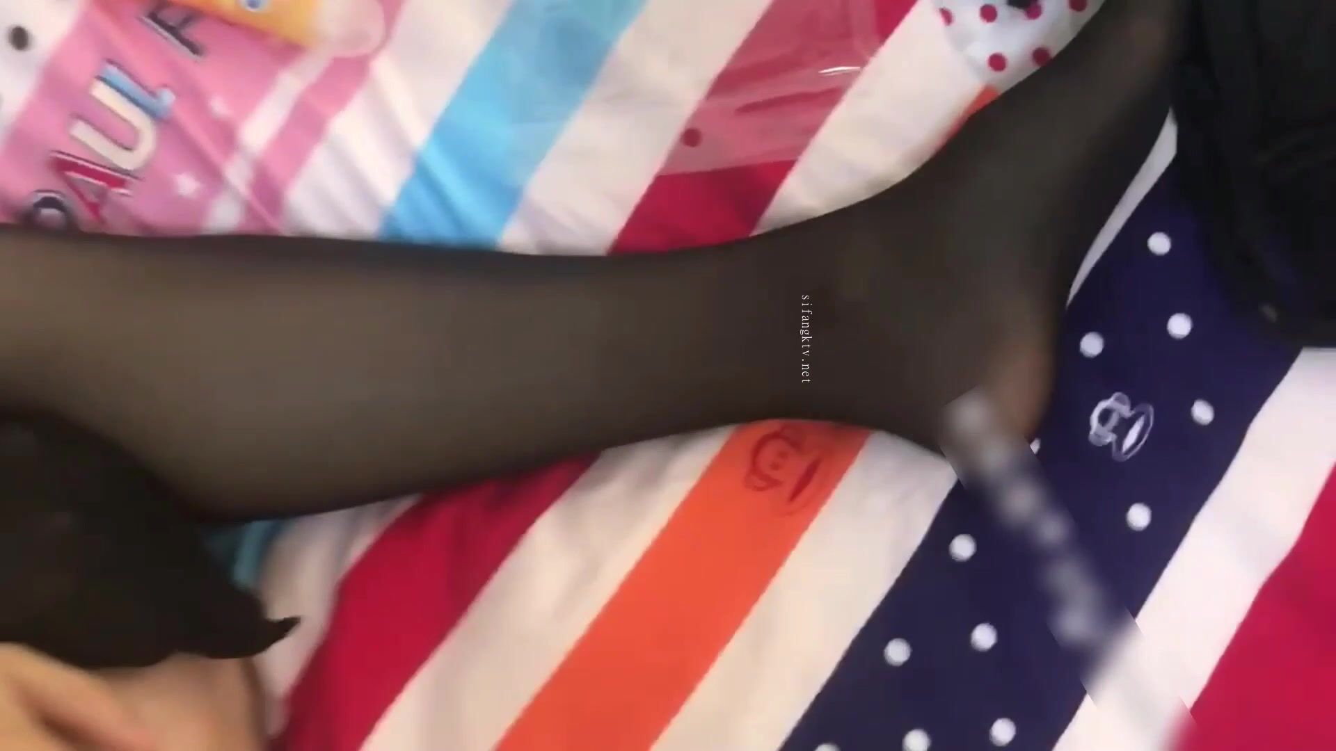 东北御姐与男友啪啪自拍.
