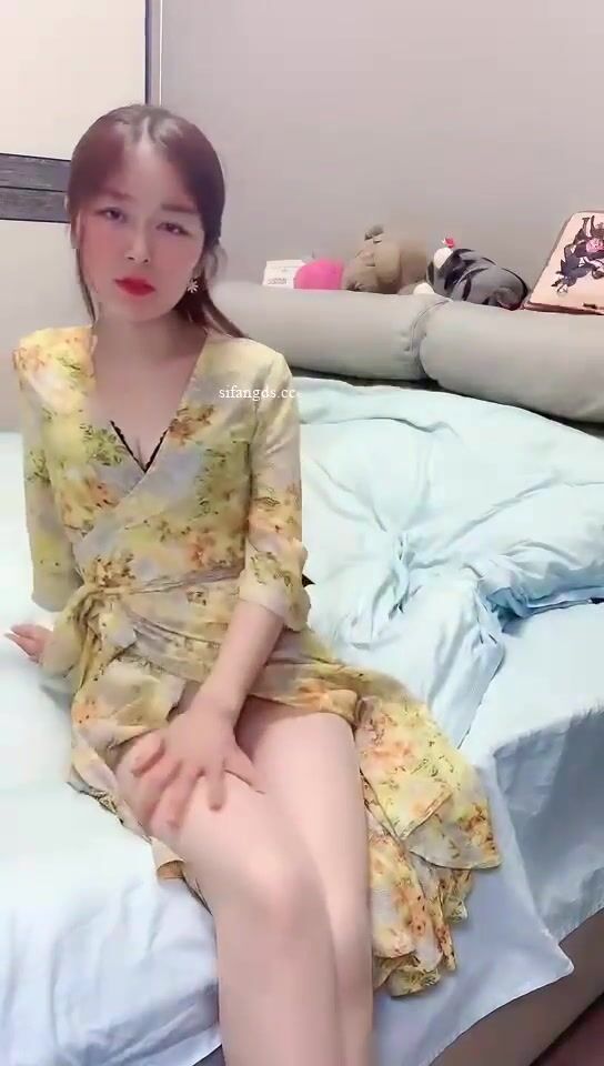 -2024年，【熟女福利】快手丝袜熟女团队，【花嫂】福利视频30V 超级骚，特别骚气的少妇